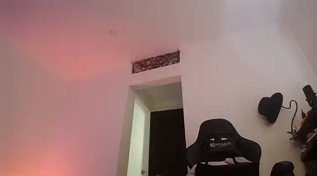 Madame Shein  online show from February 19, 2025, 1:50 pm