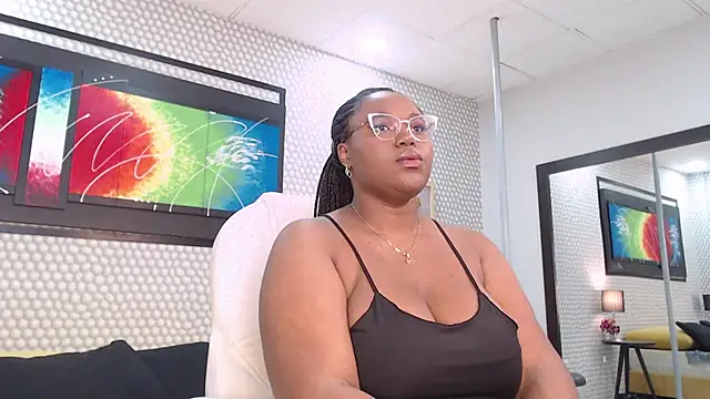 Snapshot of Makena_gh chatting on December 22, 2024, 3:55 am Makena gh online show from December 22, 2024, 3:55 am