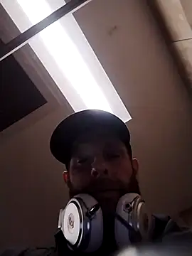 axelongshaft69 online show from March 12, 2026, 2:29 am