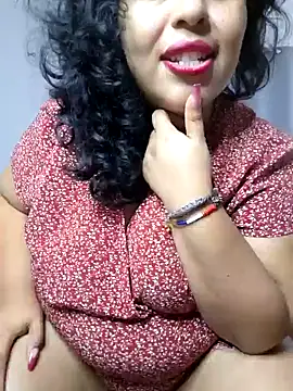 Leslyrosa online show from February 2, 2025, 11:21 pm
