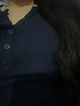 Lina-lolo online show from December 28, 2024, 5:25 pm