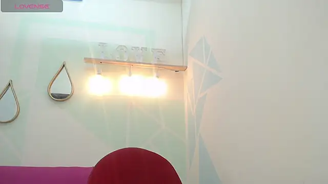 Mia-kalinfa online show from January 23, 2025, 12:52 pm