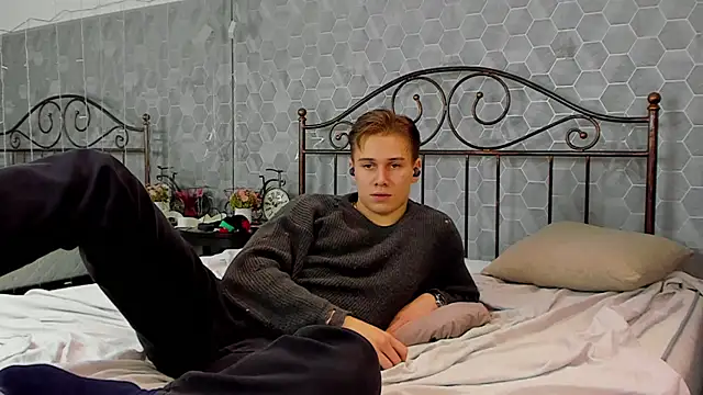 Marcus Swampov online show from December 2, 2024, 6:32 pm