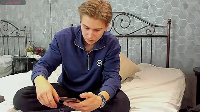 Marcus Swampov online show from December 7, 2024, 2:20 am