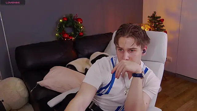 Marcus Swampov online show from December 25, 2024, 6:52 am