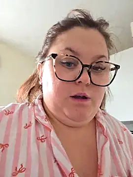 Tallulah-mae-xoxox online show from March 29, 2026, 9:42 am