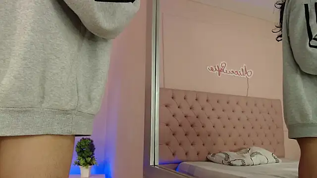 alice sofia online show from January 9, 2026, 2:09 pm