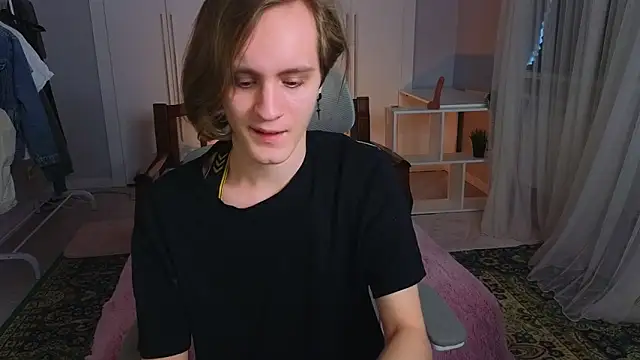 Snapshot of nikompell chatting on February 22, 2025, 3:12 am nikompell online show from February 22, 2025, 3:12 am