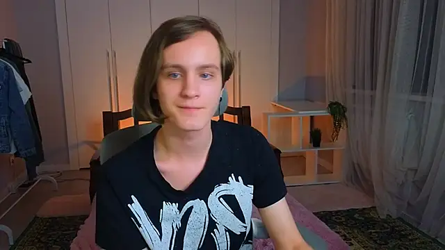 Snapshot of nikompell chatting on March 11, 2025, 10:31 pm nikompell online show from March 11, 2025, 10:31 pm