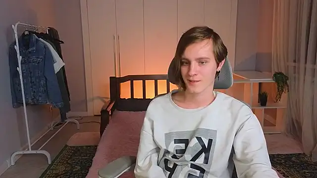 Snapshot of nikompell chatting on March 14, 2025, 6:50 pm nikompell online show from March 14, 2025, 6:50 pm