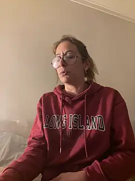 Snapshot of filipasantosx chatting on January 13, 2025, 11:38 pm filipasantosx online show from January 13, 2025, 11:38 pm
