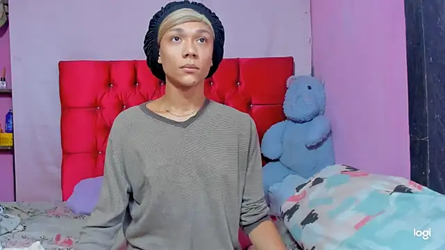 StassieBell online show from March 27, 2026, 6:41 am