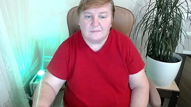 Snapshot of Limonka-Fire chatting on December 1, 2024, 6:08 pm Limonka-Fire online show from December 1, 2024, 6:08 pm