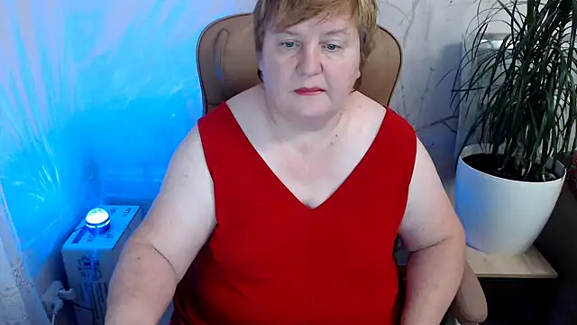 Snapshot of Limonka-Fire chatting on December 8, 2024, 8:36 pm Limonka-Fire online show from December 8, 2024, 8:36 pm
