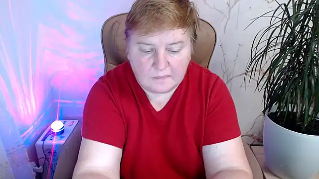 Snapshot of Limonka-Fire chatting on December 12, 2024, 5:26 pm Limonka-Fire online show from December 12, 2024, 5:26 pm
