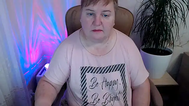 Snapshot of Limonka-Fire chatting on December 23, 2024, 8:00 am Limonka-Fire online show from December 23, 2024, 8:00 am