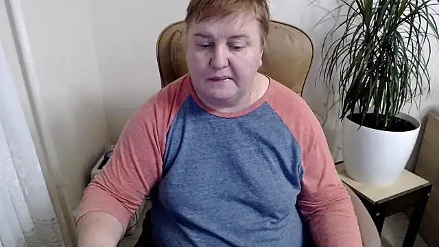 Snapshot of Limonka-Fire chatting on December 30, 2024, 7:21 pm Limonka-Fire online show from December 30, 2024, 7:21 pm