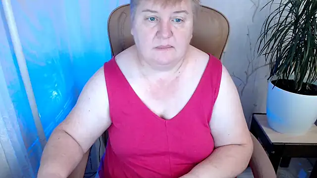Snapshot of Limonka-Fire chatting on January 3, 2025, 9:04 am Limonka-Fire online show from January 3, 2025, 9:04 am
