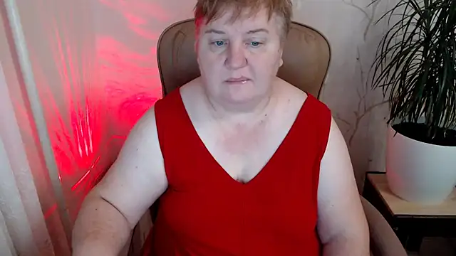 Snapshot of Limonka-Fire chatting on January 4, 2025, 8:49 am Limonka-Fire online show from January 4, 2025, 8:49 am