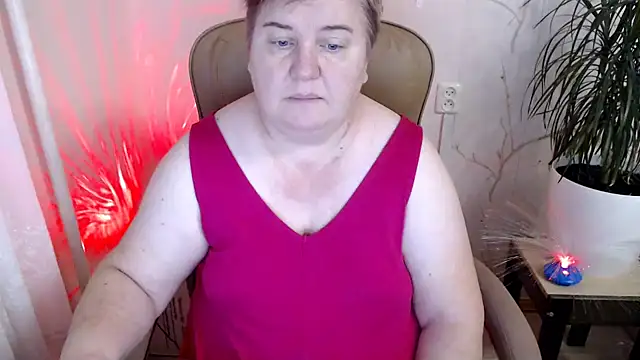 Snapshot of Limonka-Fire chatting on January 7, 2025, 10:11 am Limonka-Fire online show from January 7, 2025, 10:11 am