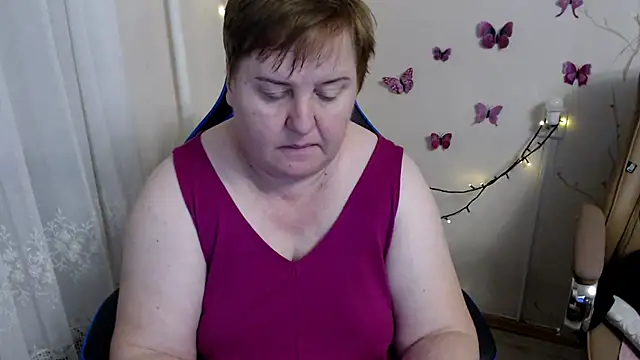 Snapshot of Limonka-Fire chatting on March 8, 2025, 7:42 pm Limonka-Fire online show from March 8, 2025, 7:42 pm