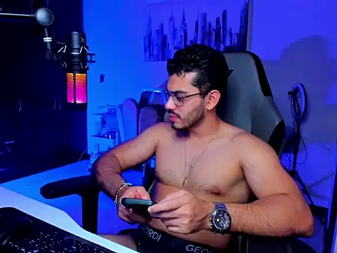 BrunoD31 online show from February 15, 2026, 4:53 am