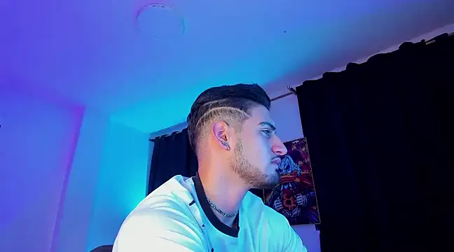 Giomar Reyes online show from January 7, 2025, 8:24 am