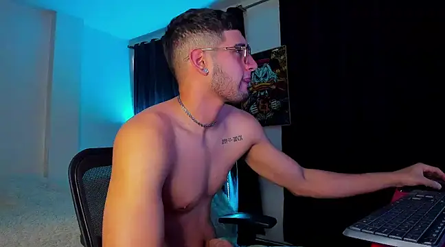 Giomar Reyes online show from January 21, 2025, 6:23 pm