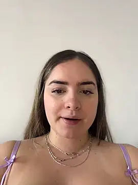 imlindapink online show from November 21, 2025, 3:22 pm