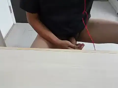 Snapshot of XiaoGuoGuo284512 chatting on December 21, 2024, 4:41 am XiaoGuoGuo284512 online show from December 21, 2024, 4:41 am