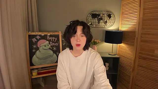 fiamoory online show from January 13, 2025, 1:34 am