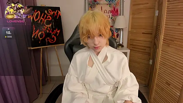 fiamoory online show from January 20, 2025, 2:01 am