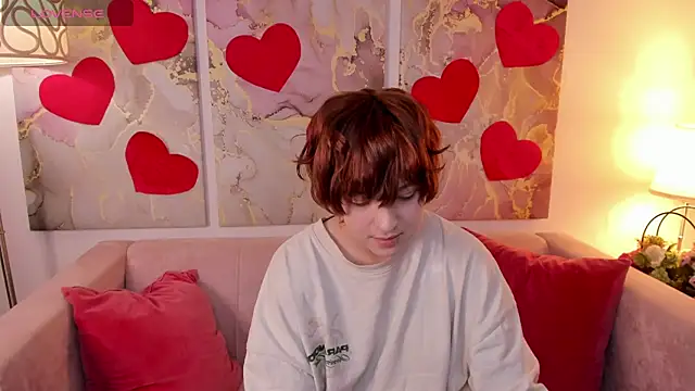 fiamoory online show from February 22, 2025, 4:40 am