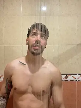 Guyinthemountain online show from April 30, 2026, 12:39 am