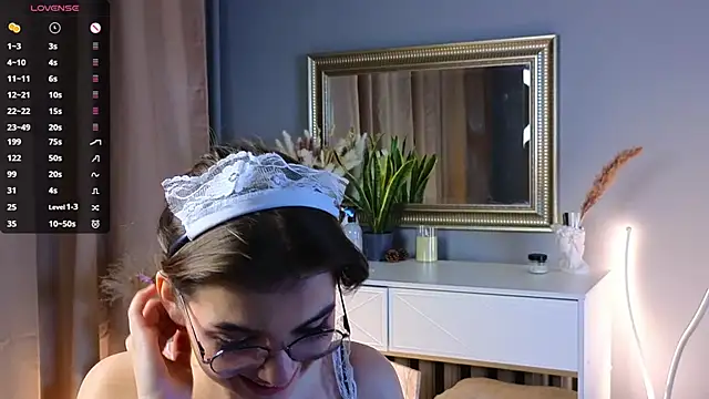 Snapshot of FlairEdgin chatting on February 27, 2025, 2:32 am FlairEdgin online show from February 27, 2025, 2:32 am