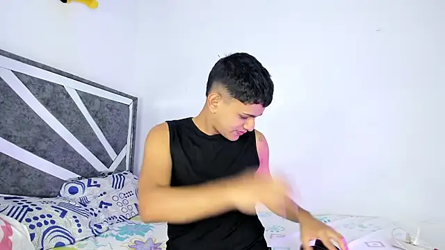 ander deimond  online show from February 27, 2025, 8:53 pm