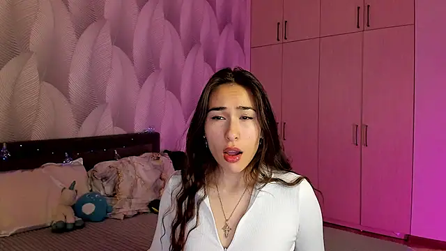 Bambiii bby online show from December 7, 2024, 2:20 am