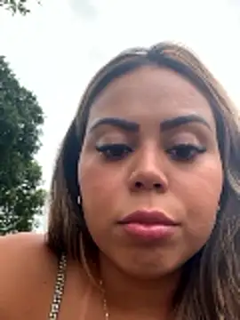 Snapshot of lariic chatting on March 18, 2026, 8:23 pm lariic online show from March 18, 2026, 8:23 pm