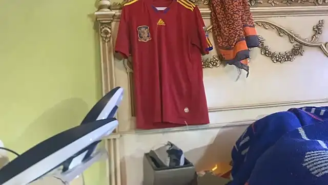 emylolo9 online show from January 7, 2025, 8:03 am