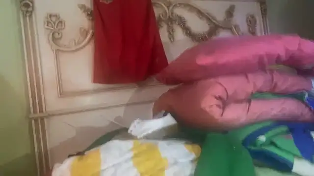 emylolo9 online show from January 7, 2025, 7:28 pm