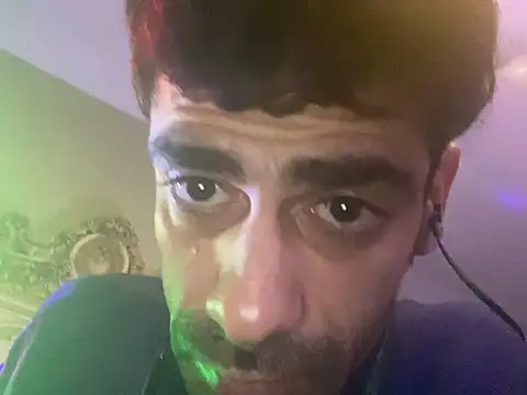 emylolo9 online show from February 8, 2025, 1:11 am