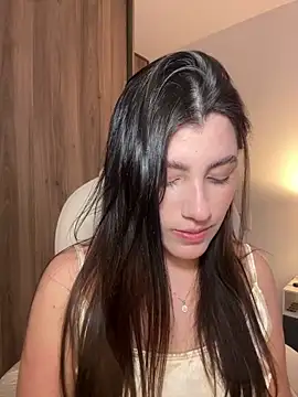 ARITOO  online show from April 21, 2026, 3:24 am