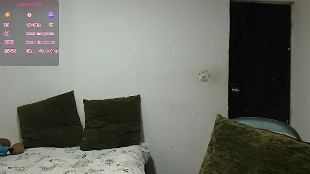 carolina linarez69 online show from March 20, 2026, 5:12 am