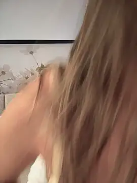 tuckersabrina online show from January 17, 2026, 12:54 pm