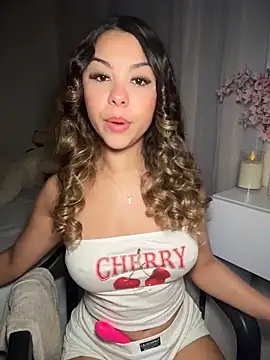 tuckersabrina online show from February 7, 2026, 1:26 pm