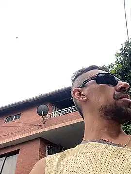 Snapshot of dantedesirexx chatting on February 11, 2025, 10:07 pm dantedesirexx online show from February 11, 2025, 10:07 pm