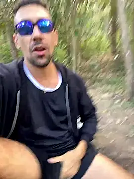 Snapshot of dantedesirexx chatting on September 10, 2025, 9:26 pm dantedesirexx online show from September 10, 2025, 9:26 pm