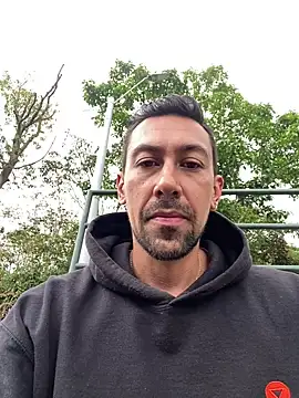 dantedesirexx online show from February 17, 2026, 8:15 pm