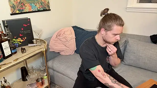 DaddydayDrinkzz online show from December 5, 2024, 7:05 am