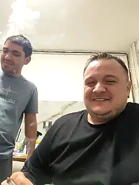 Snapshot of Cristian8409 chatting on January 1, 2025, 2:09 am Cristian8409 online show from January 1, 2025, 2:09 am